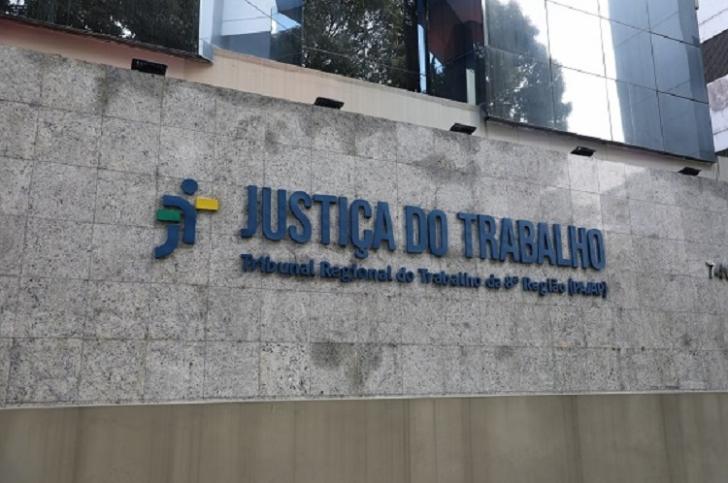 Fachada do prédio sede da Justiça do Trabalho da 8ª Região.