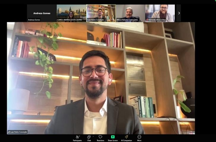 Print da tela de audiência telepresencial de conciliação que reúne quatro pessoas