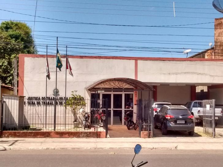 Foto da fachada da 1ª VT de Abaetetuba