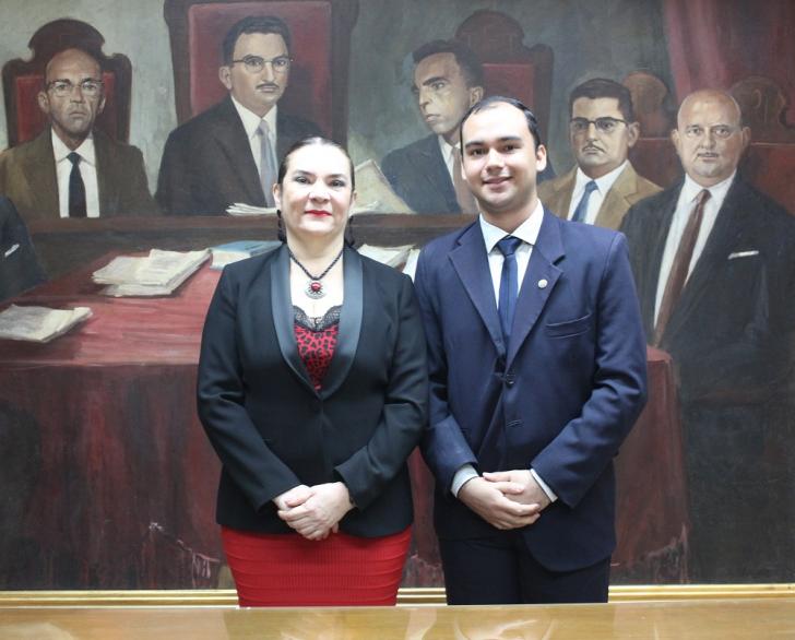 Desembargadora Presidente do TRT8 e o novo Assessor Chefe do cerimonial da instituição.