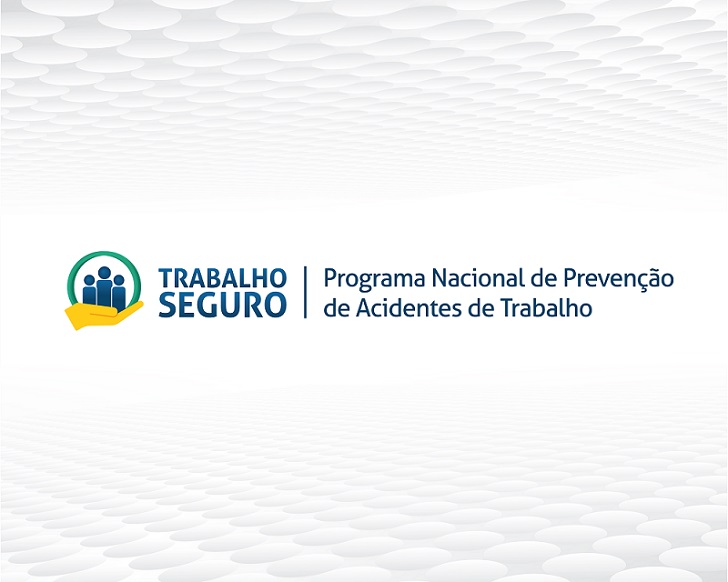 Nova logomarca do Programa Trabalho seguro. Mão segurando três bonecos protegidos por um círculo.