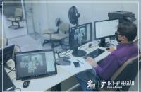 Imagem mostrando audiência virtual na Vara de Belém sendo secretariado pelo servidor do TRT8