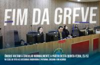 Foto do Pleno do TRT-8 com o desembargador Gabriel Velloso e a a procuradora do Ministério Público do Trabalho, Gisele Góes