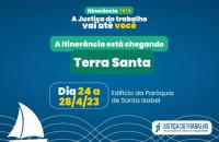 Arte gráfica em azul escuro, com detalhes em tons de verde, amarelo e branco.