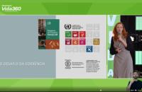 #ParaTodosVerem: Arte gráfica com fundo verde, nela, está a captura de tela da transmissão da palestra na plataforma Vida 360.