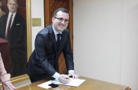 Novo empossado do gabinete da desembargadora Mary Anne