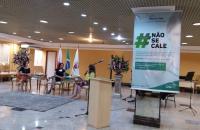 desembargadora presidente palestrando no evento