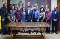 servidores da SEADM na antessala da presidencia