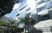 Foto: fachada do edifício sede do TRT8 na Praça Brasil