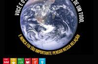 fundo preto ilustrado com foto de satélite da terra 