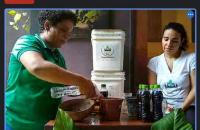 samantha Chaar e Taciana Miranda, na oficina de compostagem