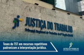 Arte colorida com a fachada do Tribunal e frase sobre as teses jurídicas do TST.